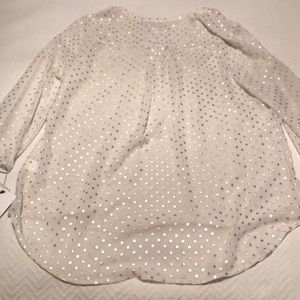 Liz Claiborne Tops - Causal shirt Liz Claiborne Tops - Causal shirt